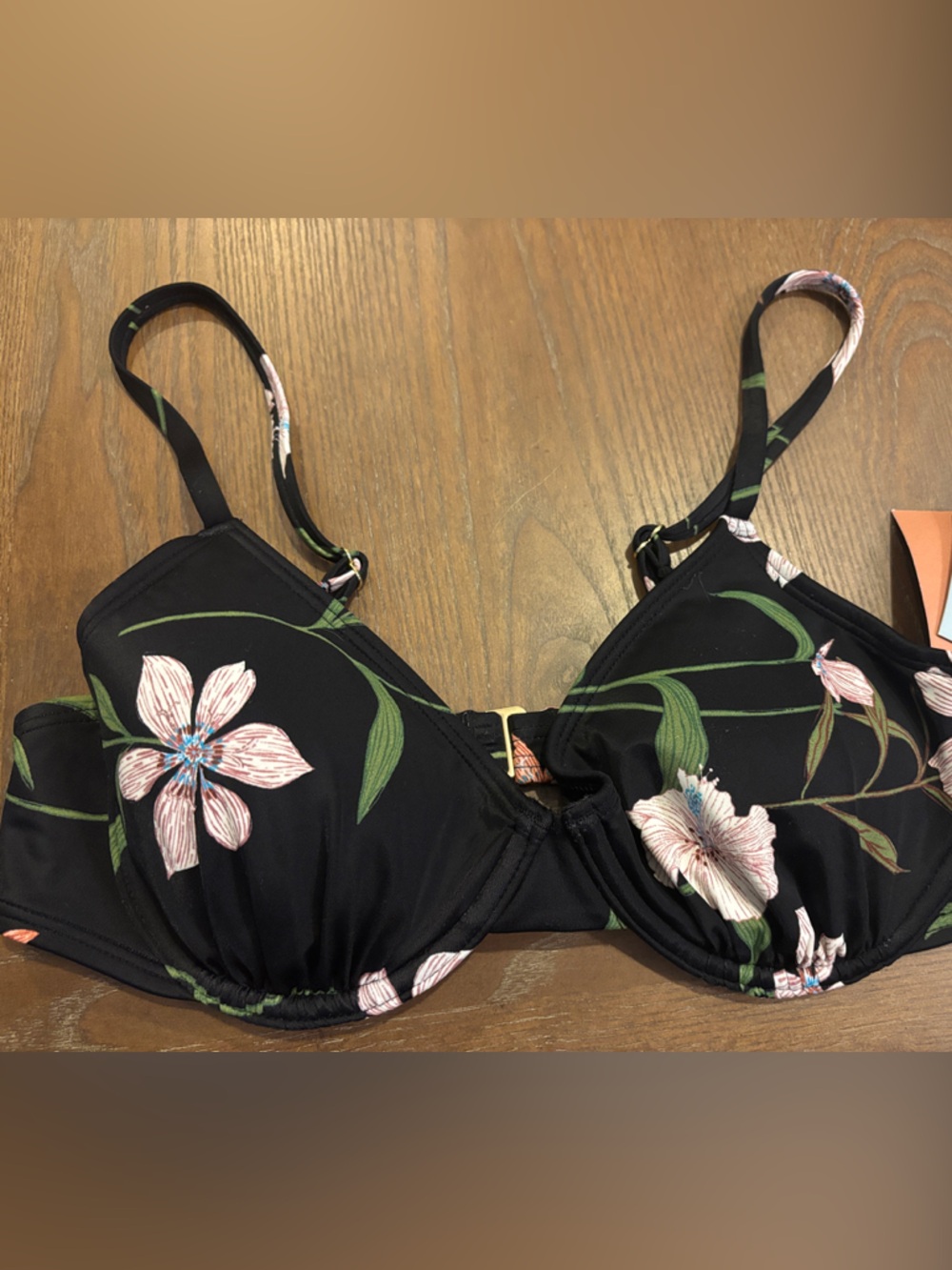 Shade & Shore Black Floral Underwire Swim Top with tropical theme 34C new